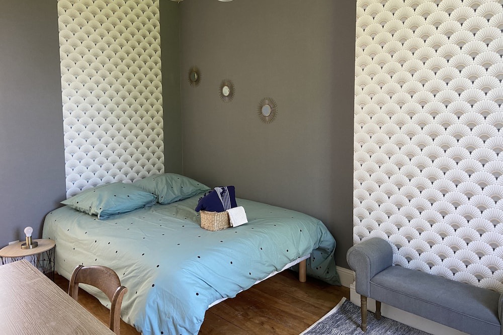 Photo of Bedroom in Chateau-Renard