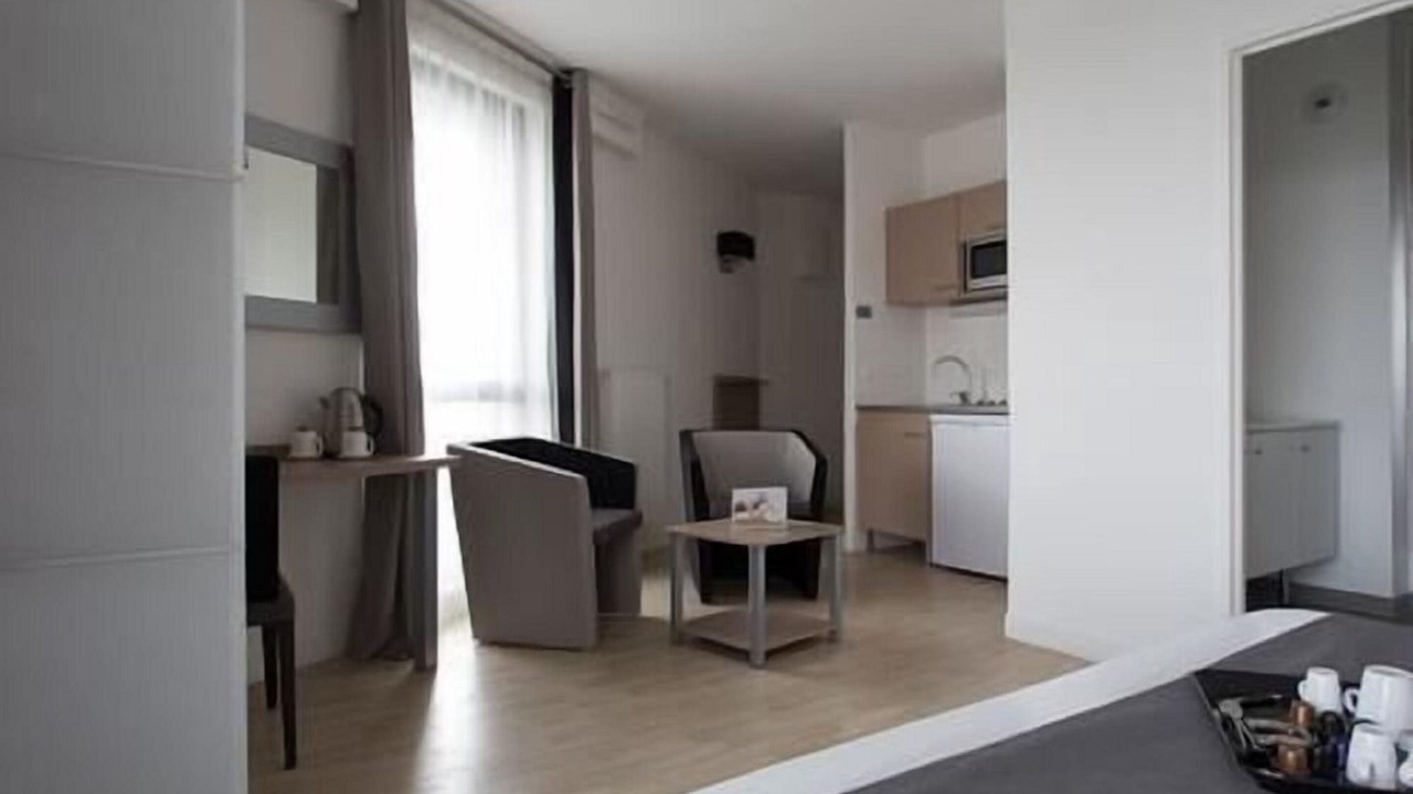 Photo of Bedroom in Hotel-de-Ville