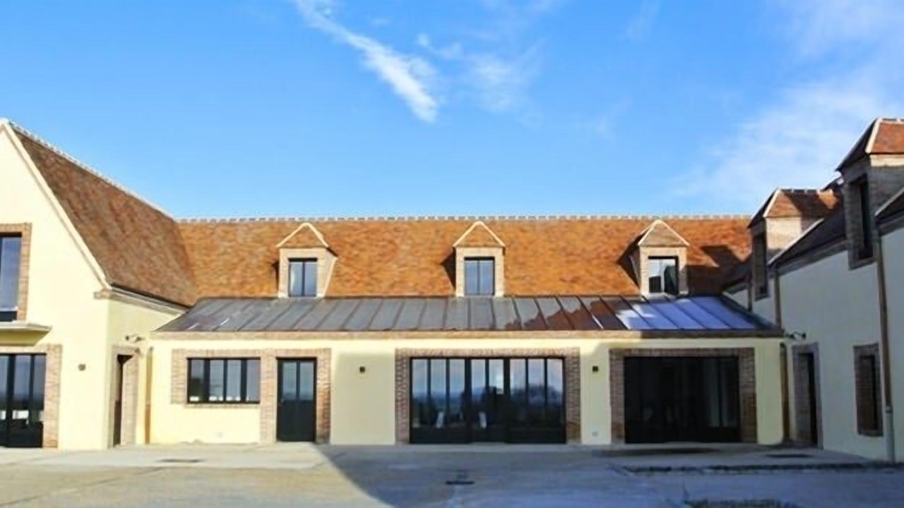 Photo of Outdoor in Manou