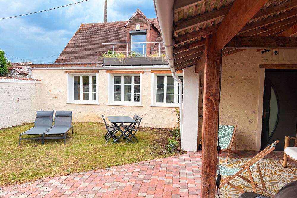Photo of Patio Balcony in Barville-en-Gatinais