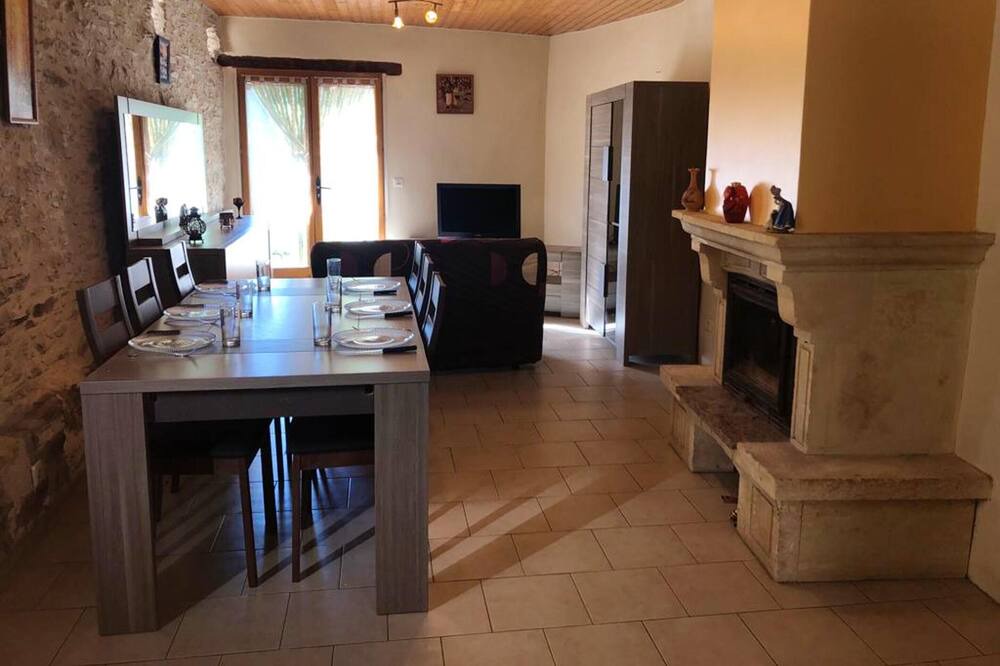 Photo of Livingroom in Le Masnau-Massuguies