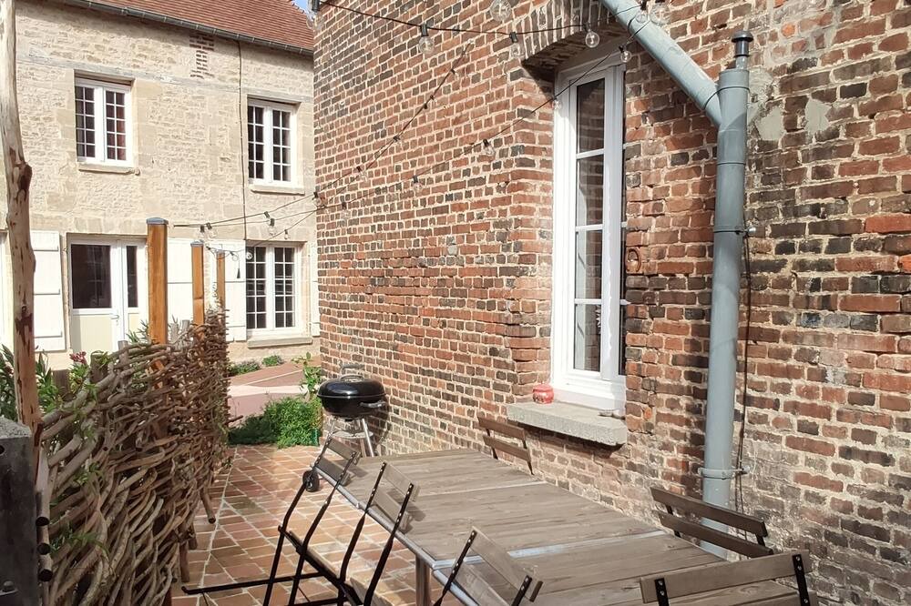 Photo of Patio Balcony in Cambremer