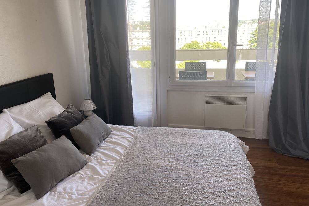 Photo of Bedroom in Boulogne-sur-Mer