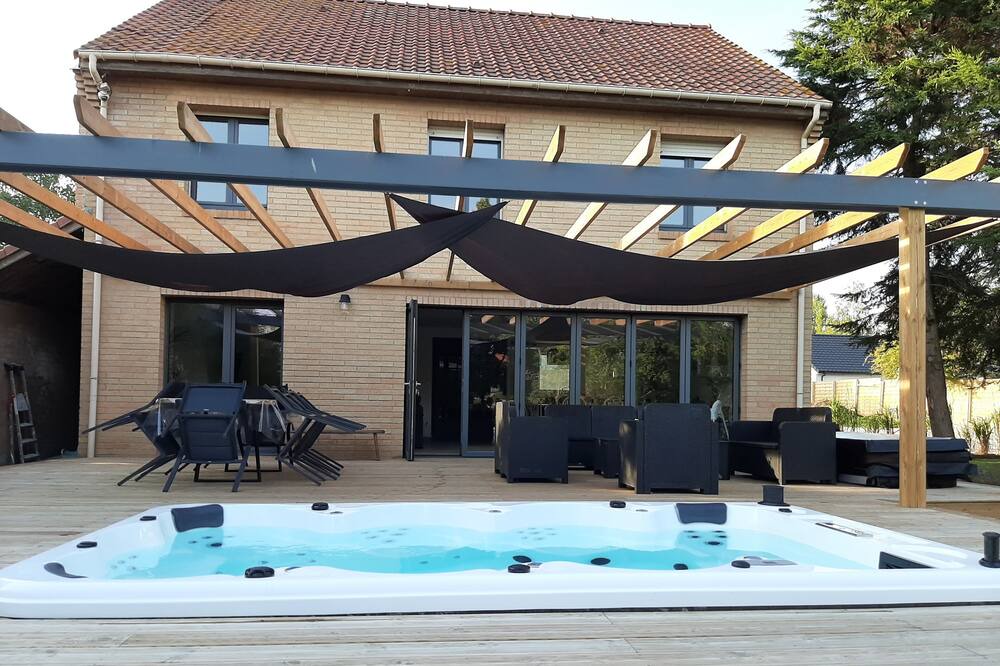 Photo of Outdoor in Frethun