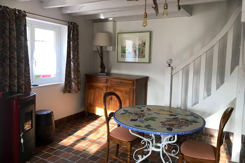 Photo of Livingroom in Saint-Gondon