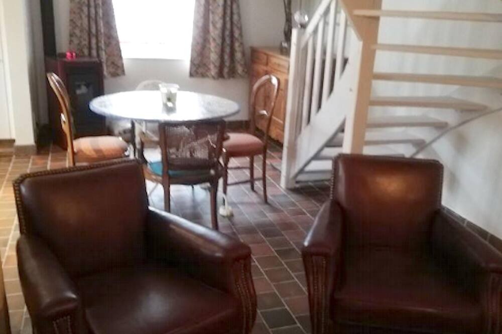 Photo of Livingroom in Saint-Gondon
