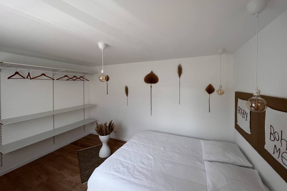 Photo of Bedroom in Chaumontel