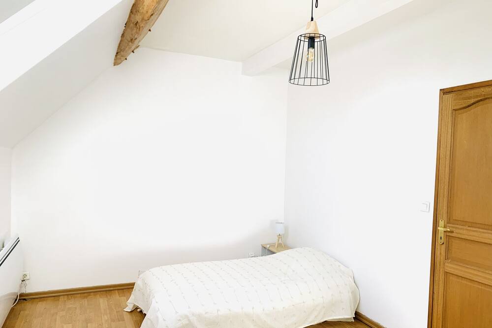 Photo of Bedroom in Jouarre