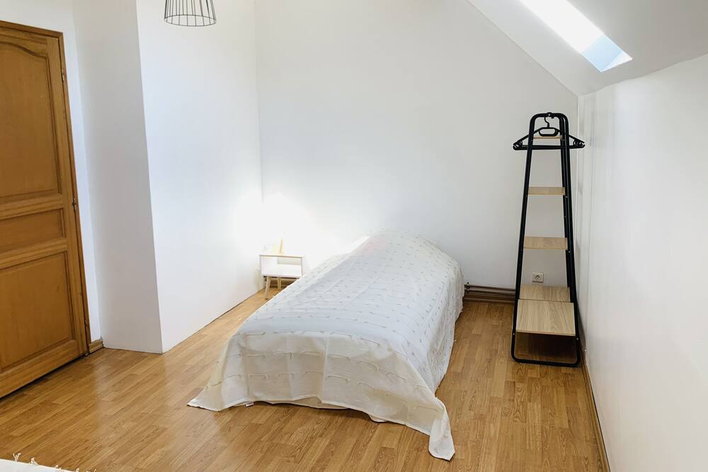 Photo of Bedroom in Jouarre