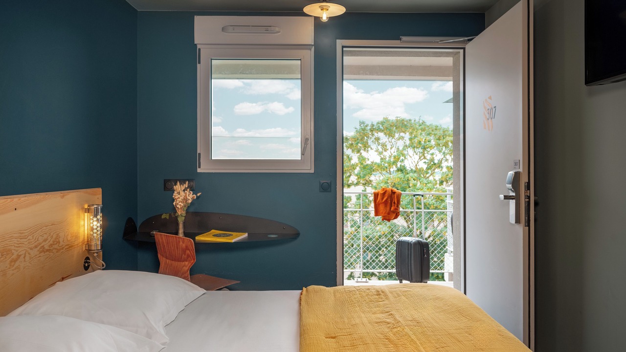 Photo of Bedroom in Roissy-en-France