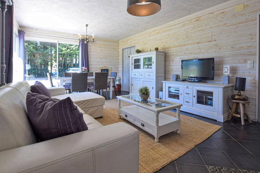 Photo of Bedroom in Beuzeville