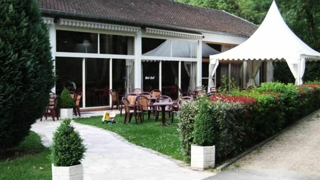 Photo of Outdoor in Touquin