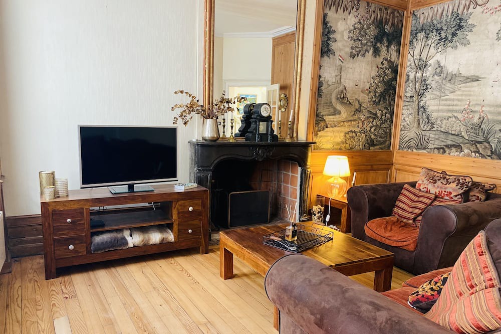 Photo of Livingroom in Ville Haute