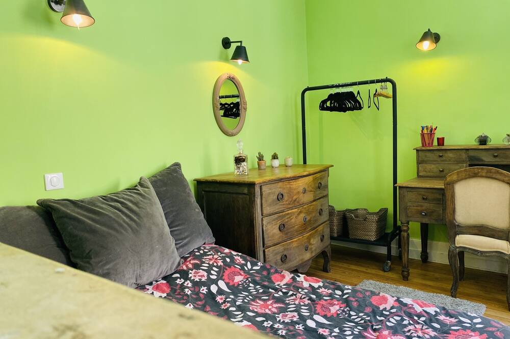 Photo of Bedroom in Ville Haute