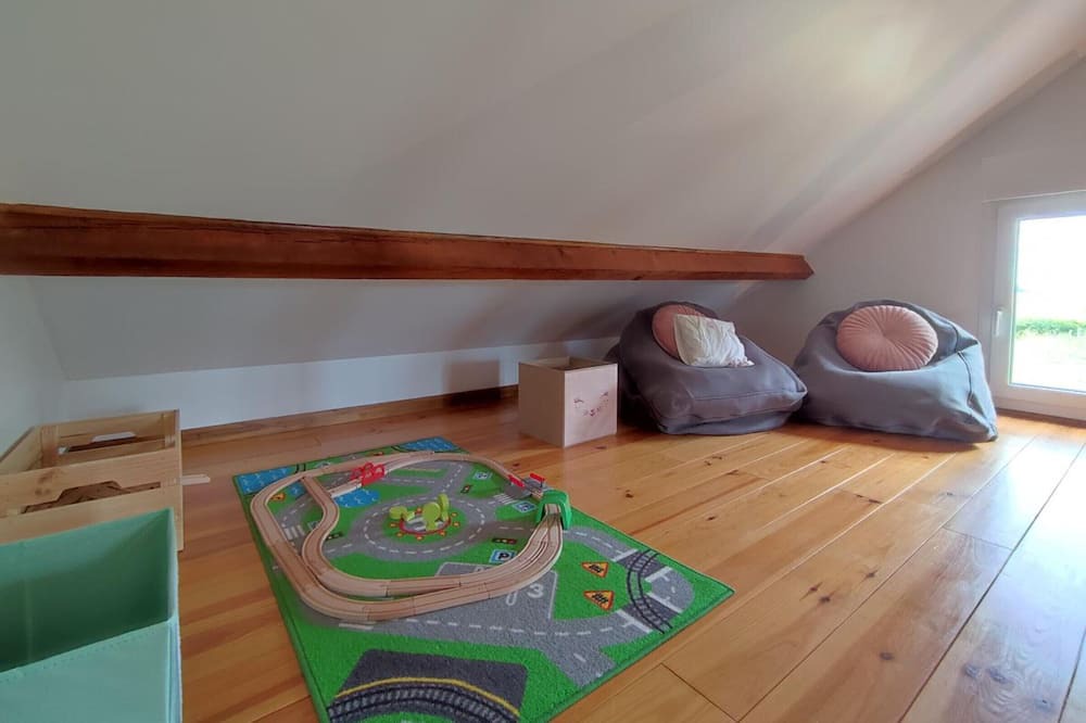 Photo of Bedroom in Fresne-le-Plan
