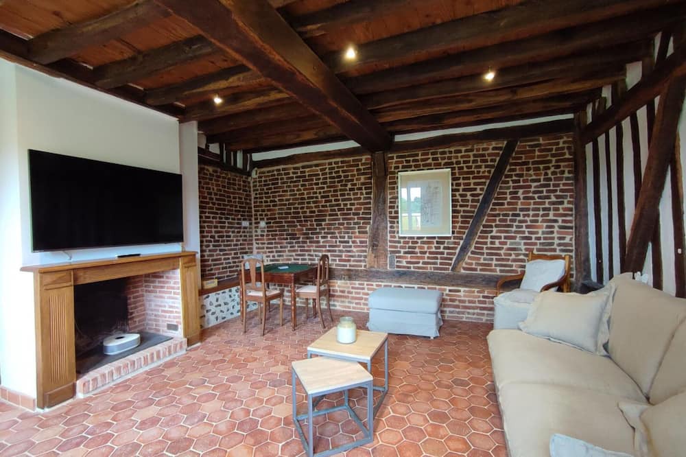 Photo of Livingroom in Fresne-le-Plan