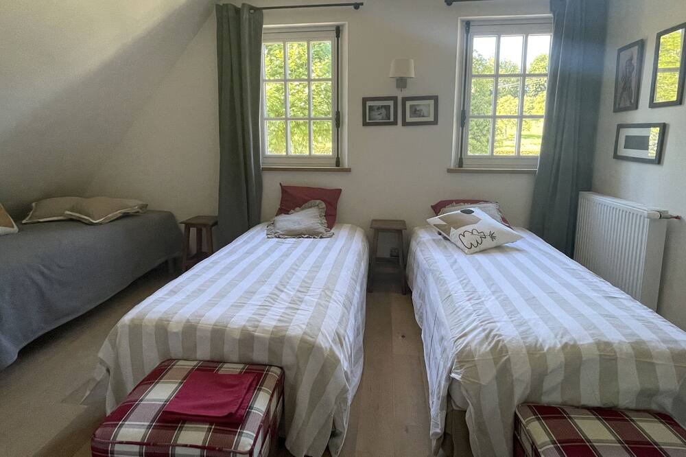 Photo of Bedroom in Blangy-le-Chateau