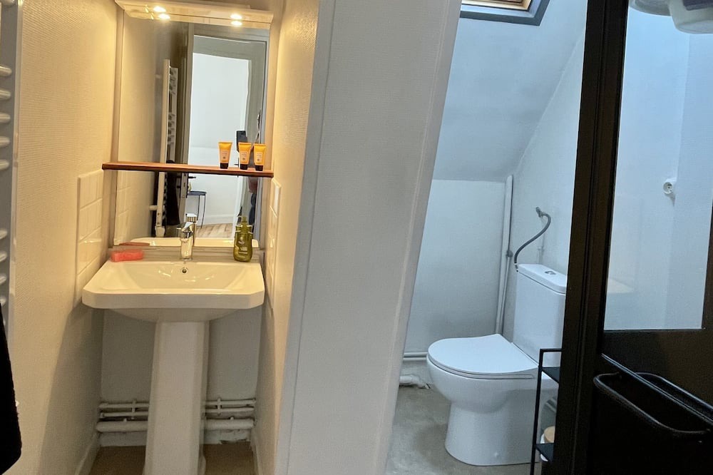 Photo of Bathroom in Gisors