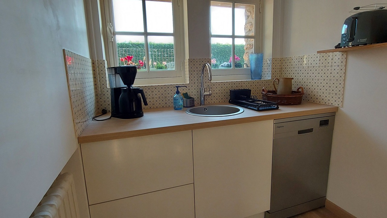 Photo of Kitchen in Saint-Michel-Tubœuf