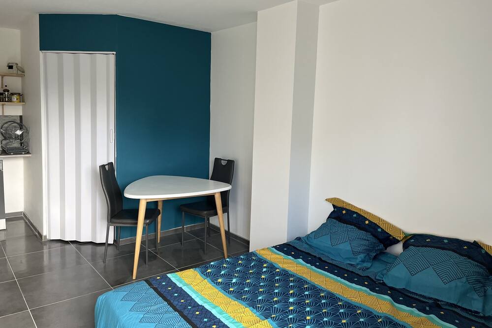 Photo of Bedroom in Merignies
