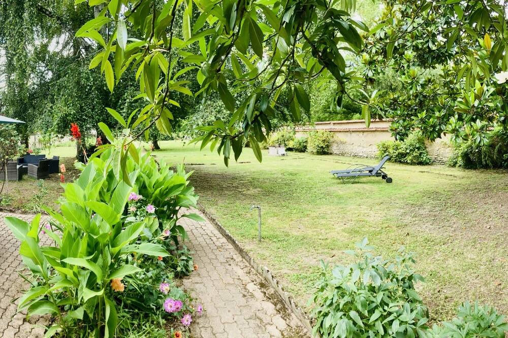 Photo of Outdoor in La Guerche-sur-l'Aubois
