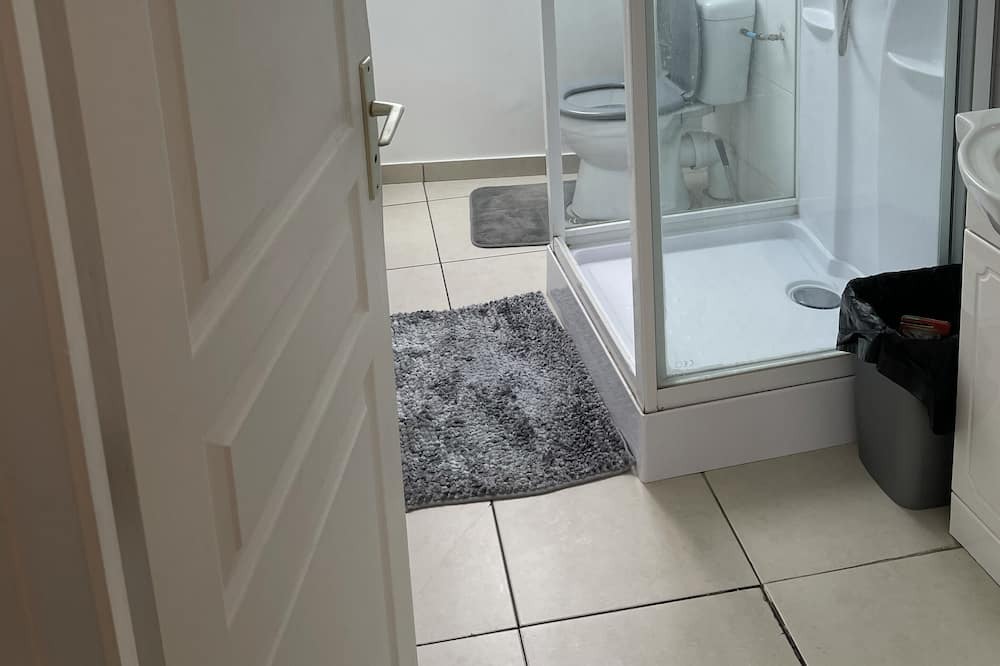 Photo of Bathroom in Varreddes