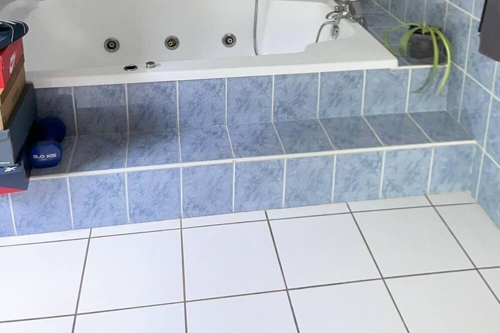 Photo of Bathroom in Limoges