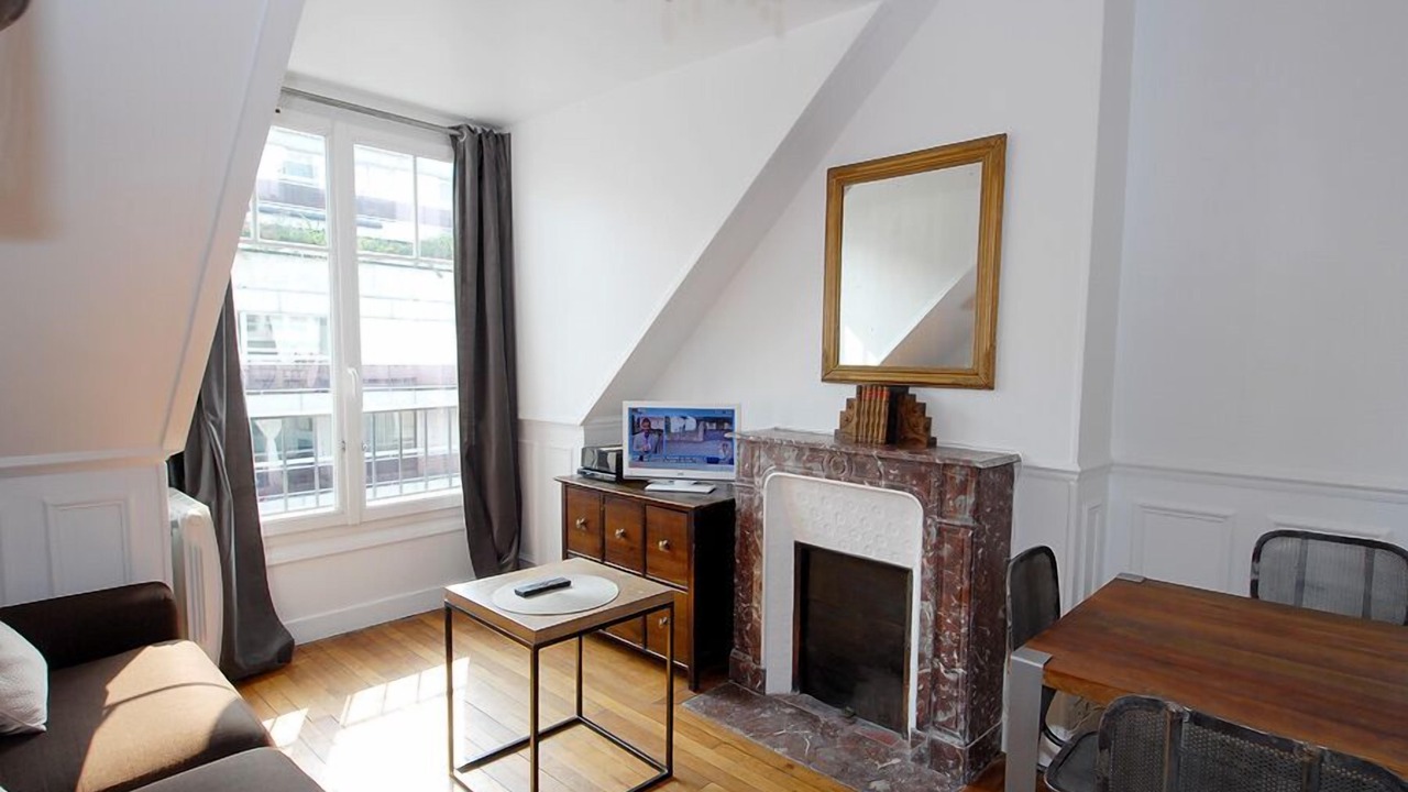 Photo of Livingroom in Saint-Lambert
