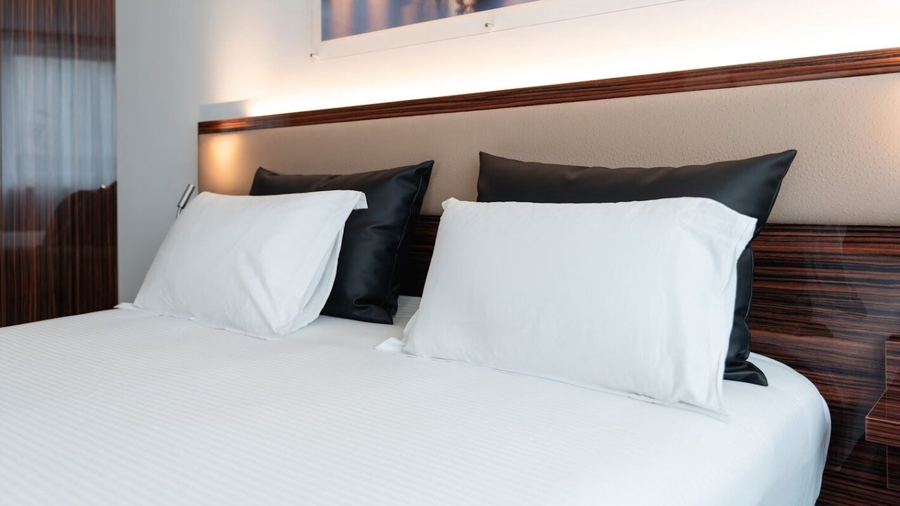 Photo of Bedroom in Taverny