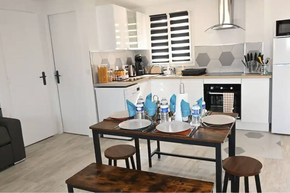 Photo of Kitchen in Villeneuve-sous-Dammartin