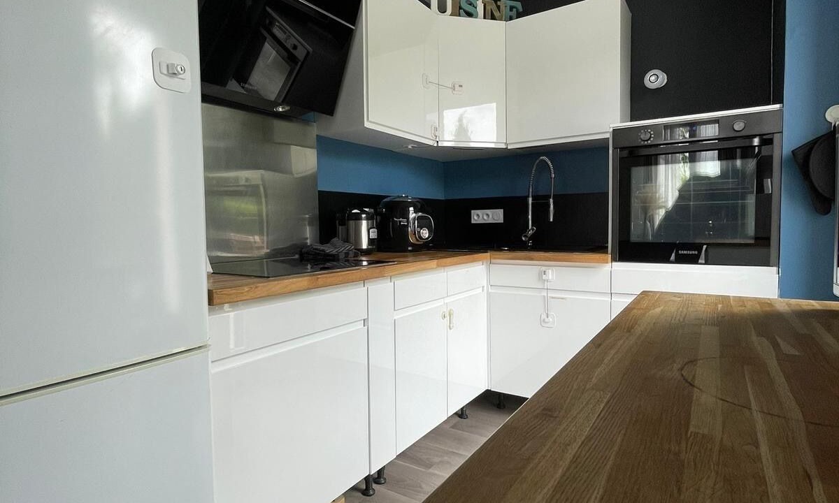 Photo of Kitchen in Vert-Saint-Denis
