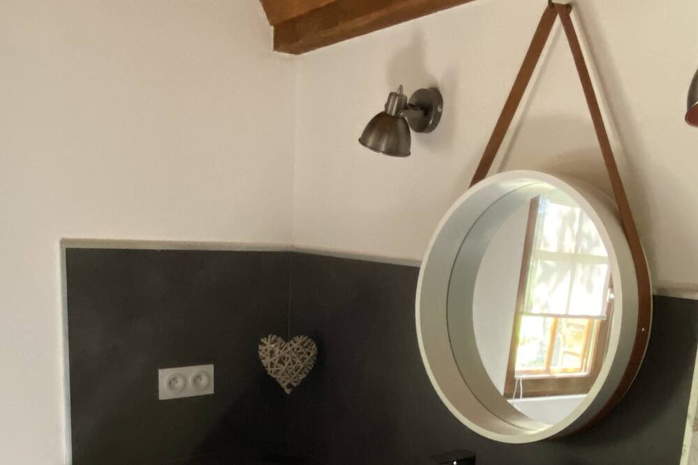 Photo of Bathroom in Tourville-sur-Pont-Audemer