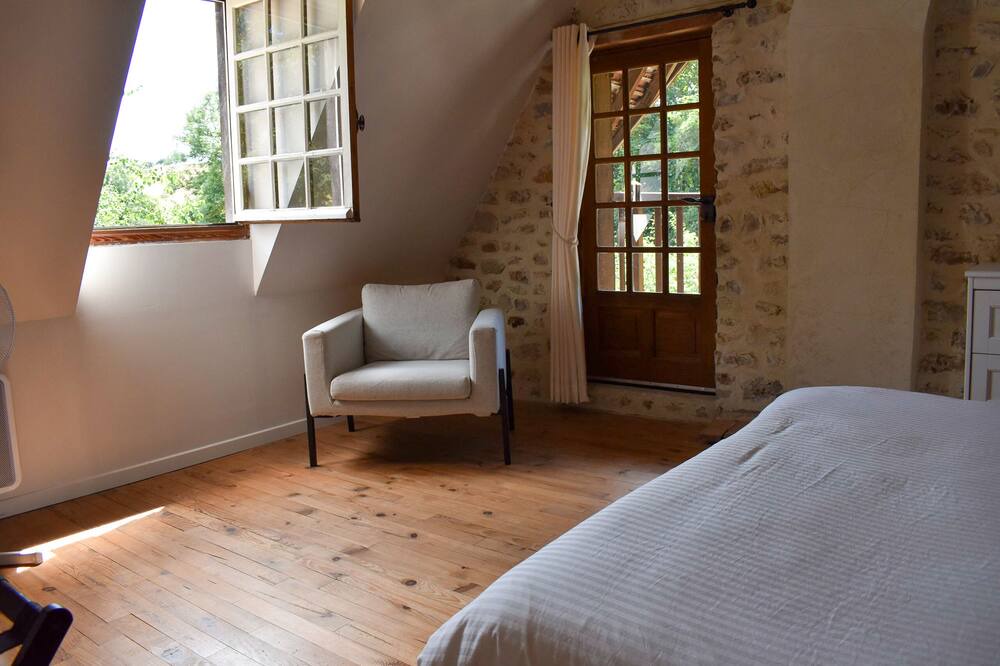 Photo of Bedroom in Fervaques