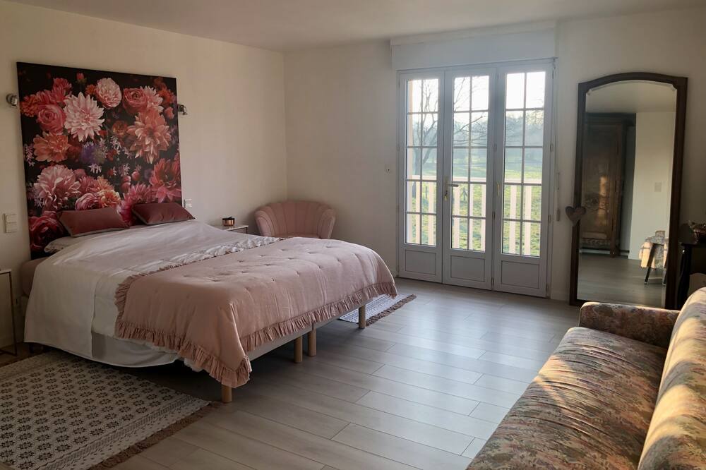 Photo of Bedroom in Pitres