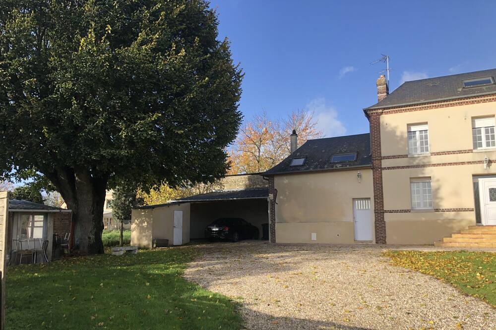Photo of Outdoor in Pitres