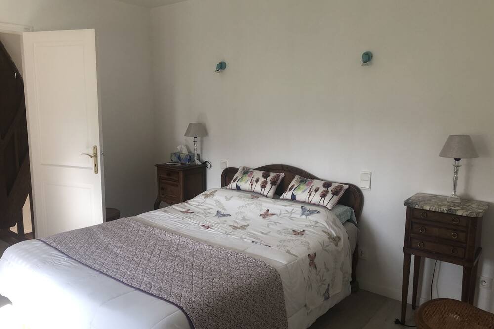 Photo of Bedroom in Pitres