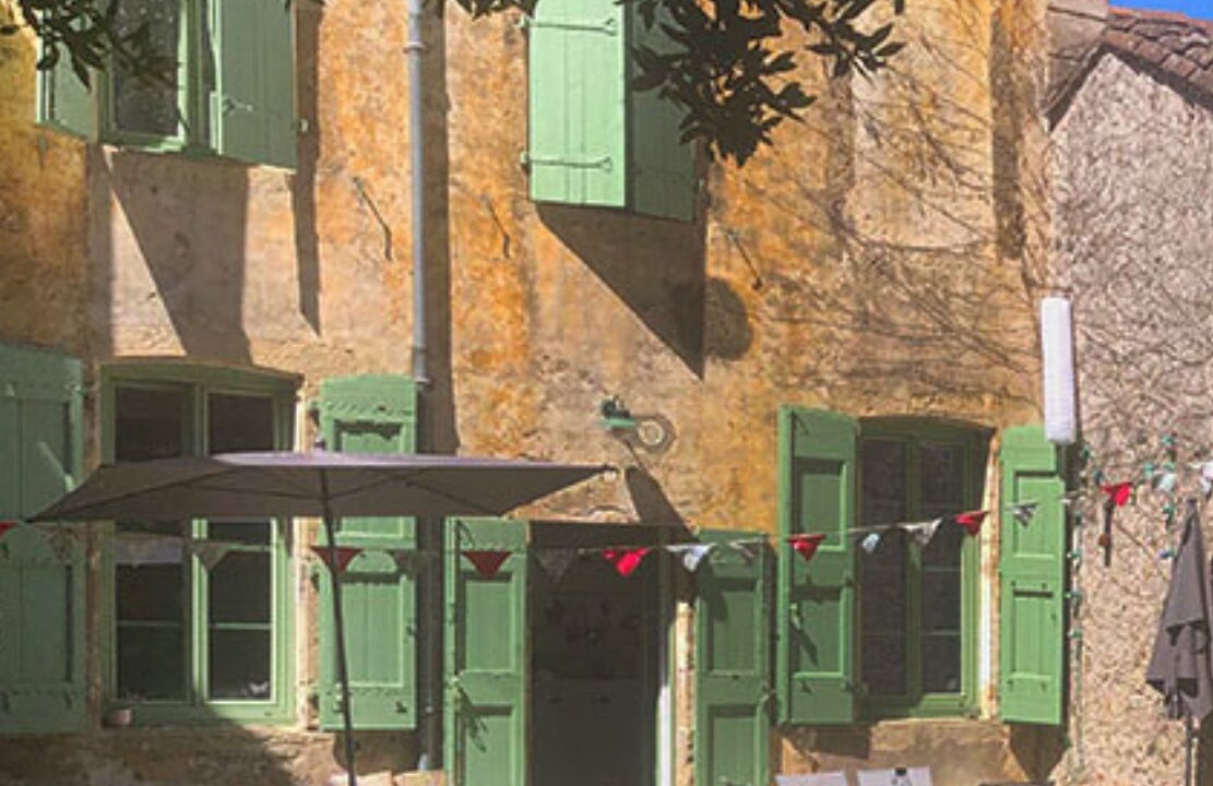 Photo of Patio Balcony in Aveze
