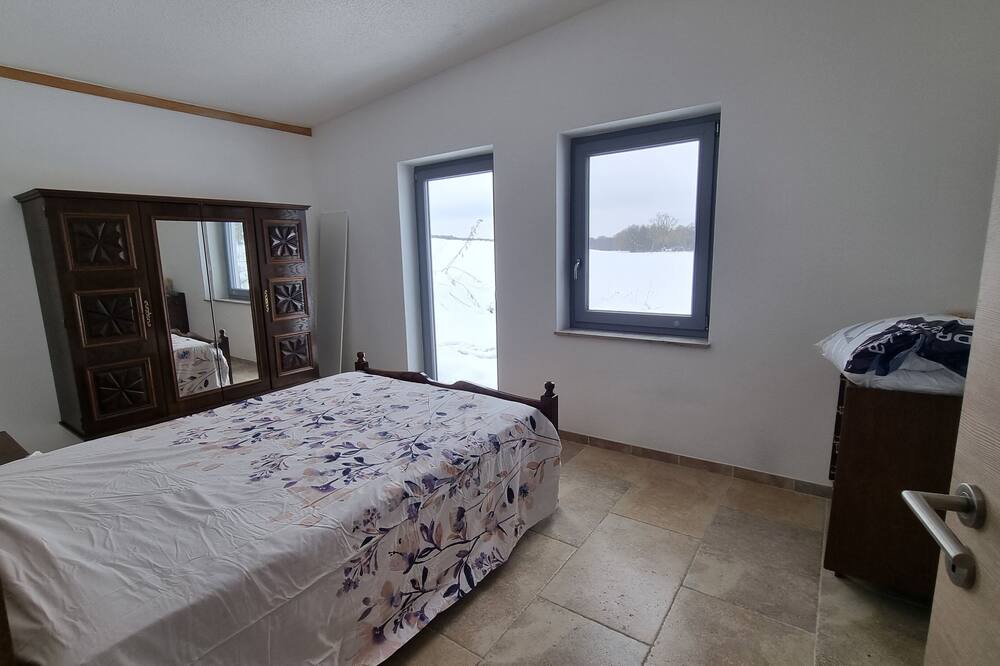 Photo of Bedroom in Butten