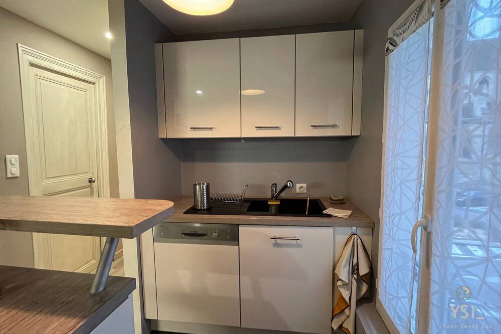 Photo of Kitchen in Centre Ville