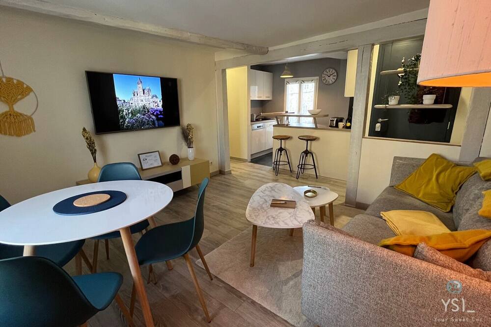 Photo of Livingroom in Centre Ville