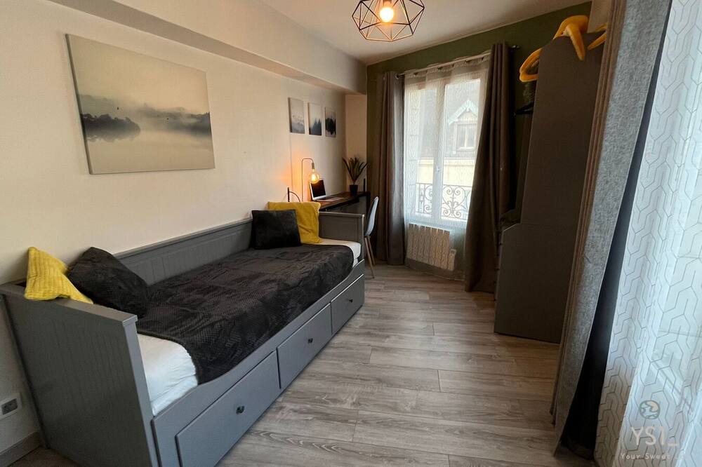Photo of Livingroom in Centre Ville