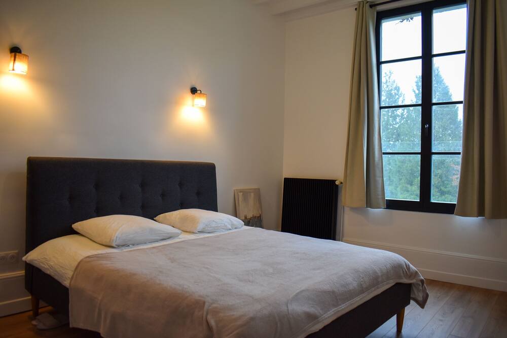 Photo of Bedroom in Lieurey