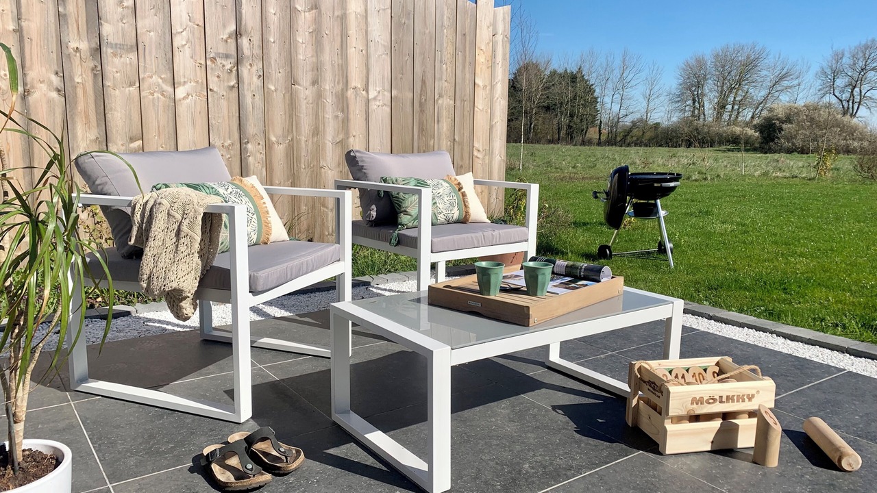 Photo of Outdoor in Saint-Quentin-en-Tourmont