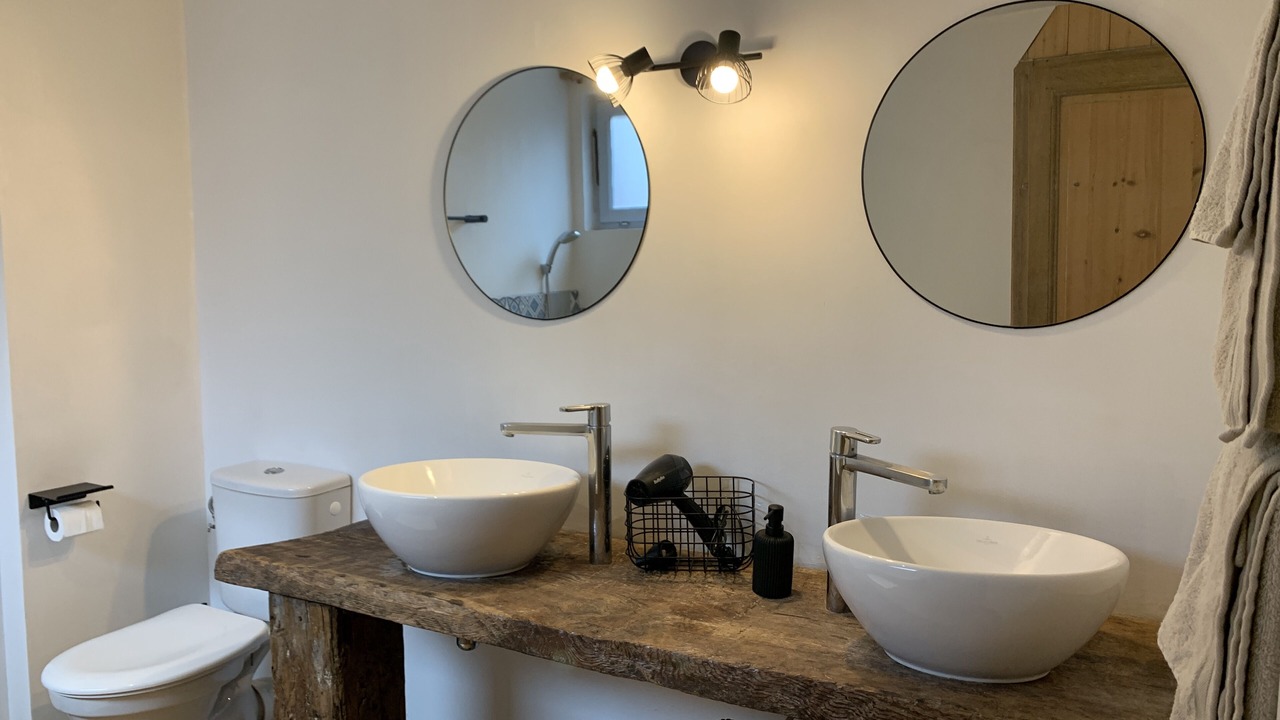 Photo of Bathroom in Honfleur