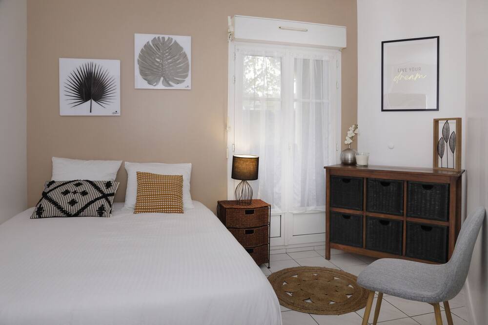 Photo of Bedroom in Senlis