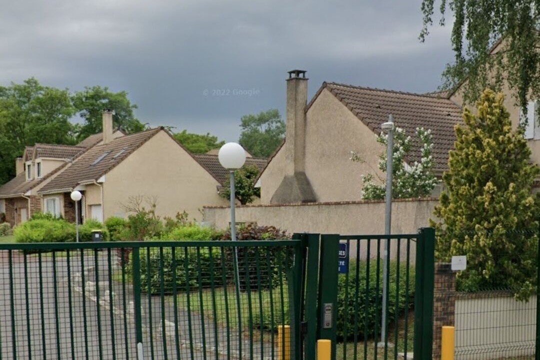 Photo of Others in Cergy