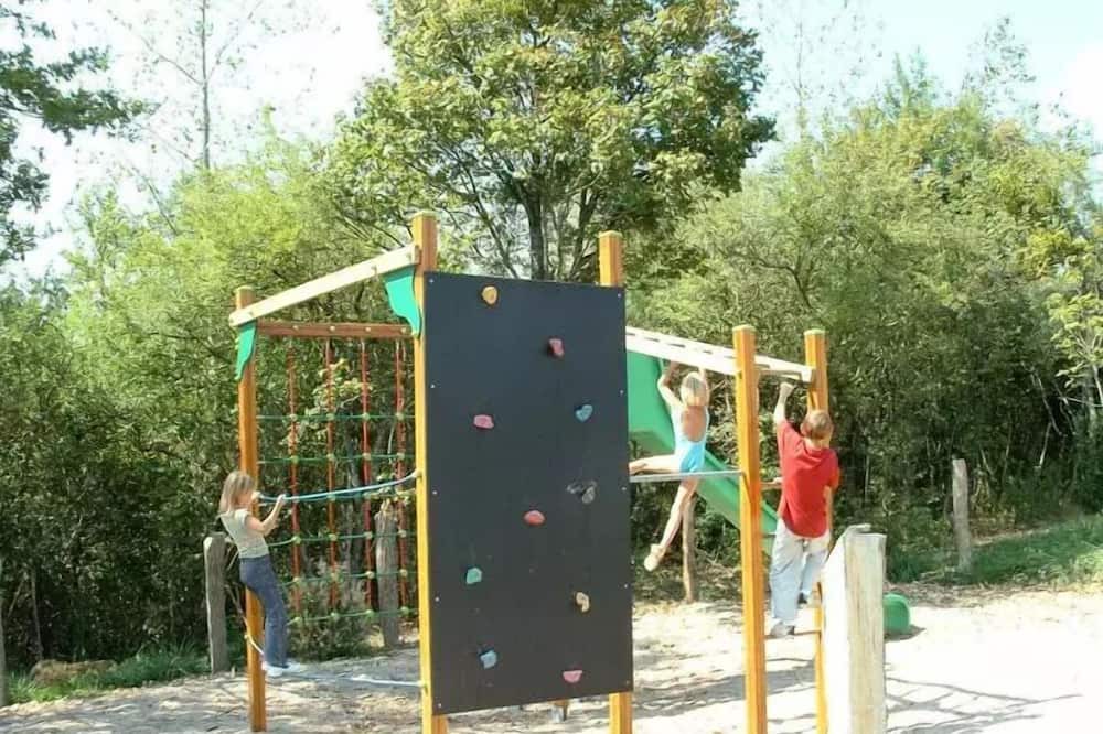 Photo of Outdoor in Huanne-Montmartin