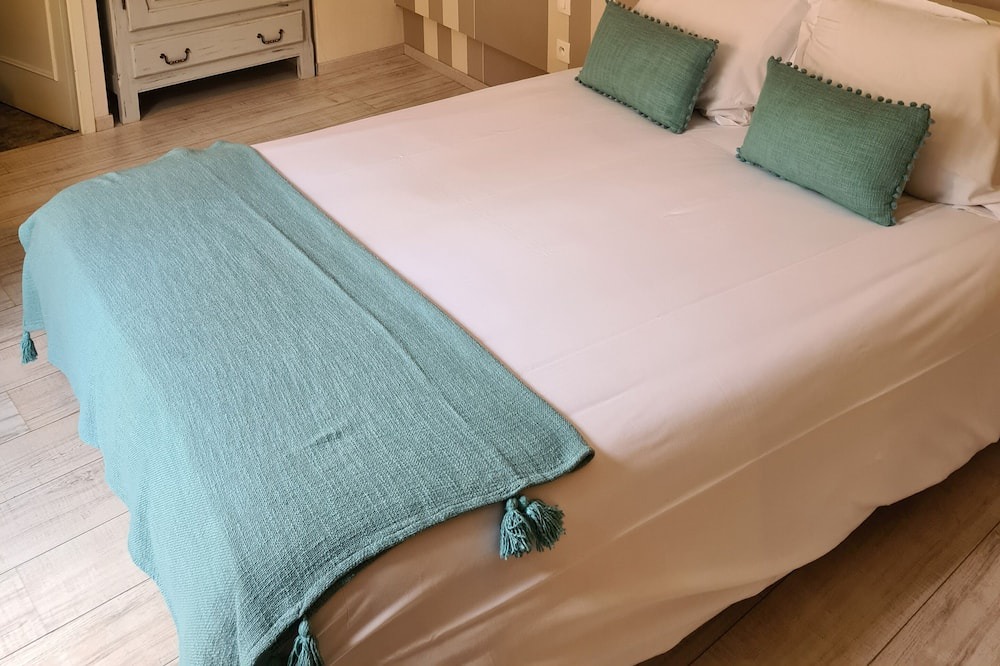 Photo of Bedroom in Saint-Pol-sur-Ternoise