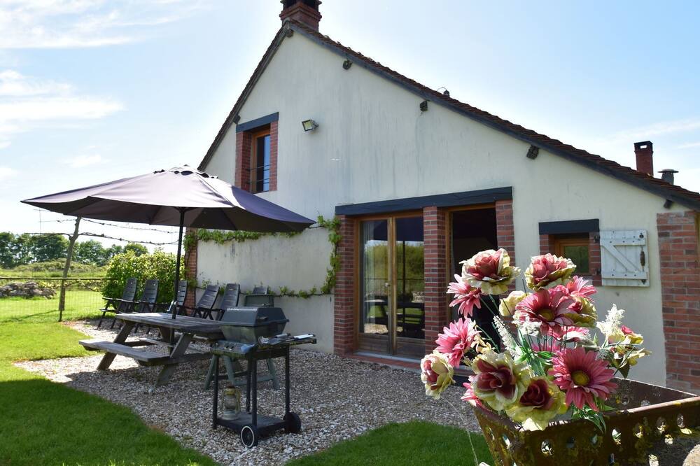 Photo of Outdoor in Oussoy-en-Gatinais