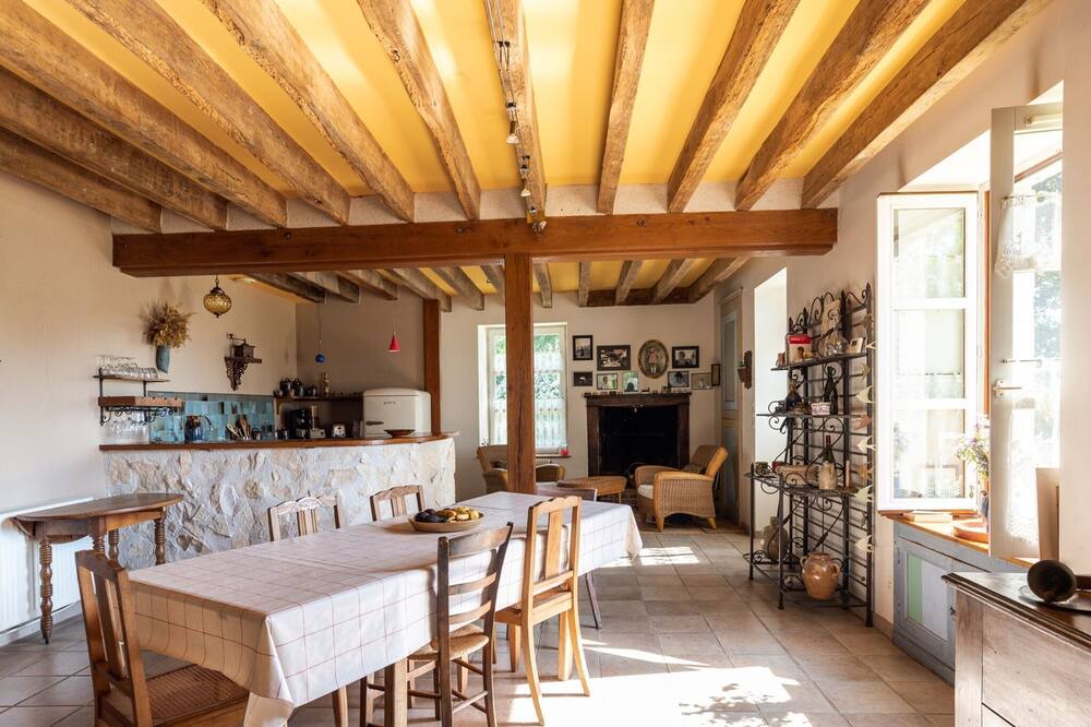 Photo of Livingroom in Morogues